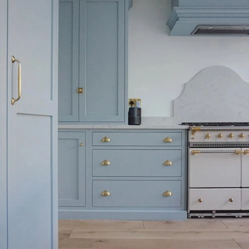 Foto der Farbe Farrow and Ball 27 Parma Gray