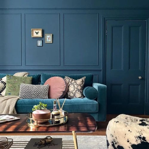 Foto der Farbe Farrow and Ball 30 Hague Blue